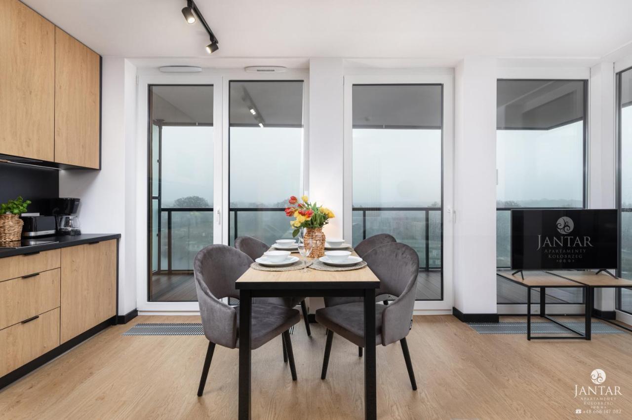 Lighthouse Mrzezyno - Jantar Apartamenty Ngoại thất bức ảnh