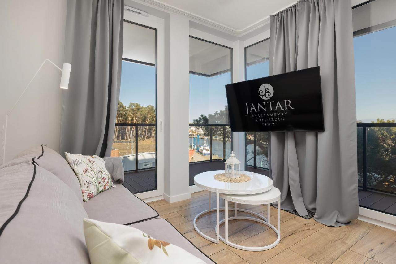Lighthouse Mrzezyno - Jantar Apartamenty Ngoại thất bức ảnh