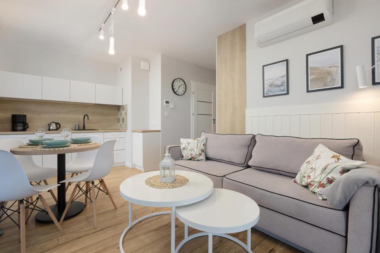 Lighthouse Mrzezyno - Jantar Apartamenty Ngoại thất bức ảnh